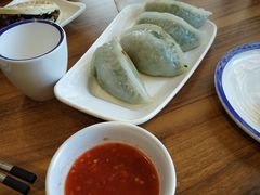 -圣河湾虾饺美食(站前店)