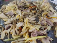 -大眼强五杯鹅·桑拿鸡煲