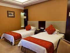 -华雅花园大酒店