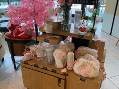 零售区-星巴克臻选(深圳龙岗万科店)