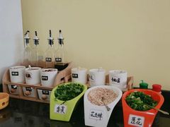 自助调料区-小谷姐姐麻辣拌·麻辣烫(北辰店)
