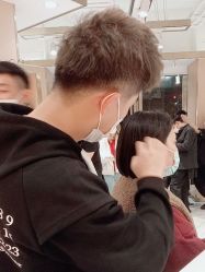 点击看大图 -一東造型烫发染发