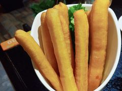 现炸油条-严厨老坛酸菜鱼(吴江万宝店)