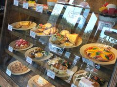 面包甜点陈列柜-maan coffee漫咖啡(通州店)