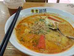 海鲜叻沙檬粉-探越越南牛肉粉(江南西分店)