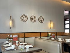 -吕氏焗小鲜•海鲜青岛菜(总店)