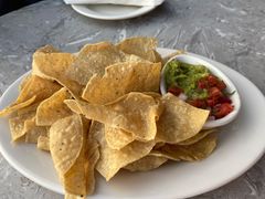 玉米片醅牛油果酱-Chili's Cafe&Bar奇利斯(滨江店)