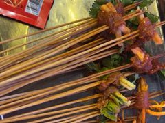 -钢管厂五区小郡肝串串香(蜀都万达店)