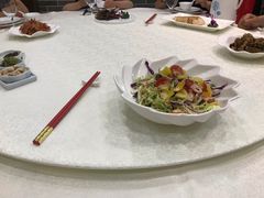 -梅龙镇酒家(南京西路总店)