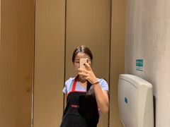 -海底捞火锅(曹安公路店)