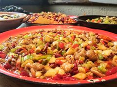 -泥糊破店小酒馆·团建聚餐(南京西路店)