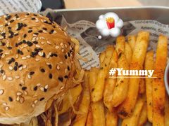 -Yum Yum 土耳其风味餐厅(万达尊店)