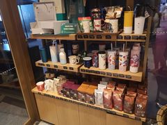 零售区-星巴克臻选(北京世贸天阶店)