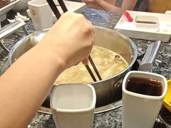 -一席地·本地鸡窝·杭帮鸡火锅(萧山银隆百货店)