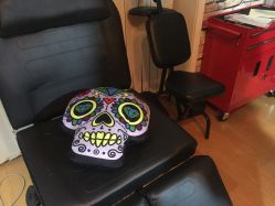 -Black Tattoo Studio