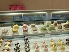 -好利来(上海长宁龙之梦店)