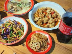 -老三样·美食研究中心(世贸路店)