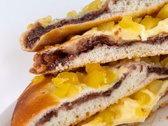 栗子红豆奶油面包-多乐之日(华贸天地店)