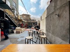 大堂-沪西老弄堂面馆(定西路店)