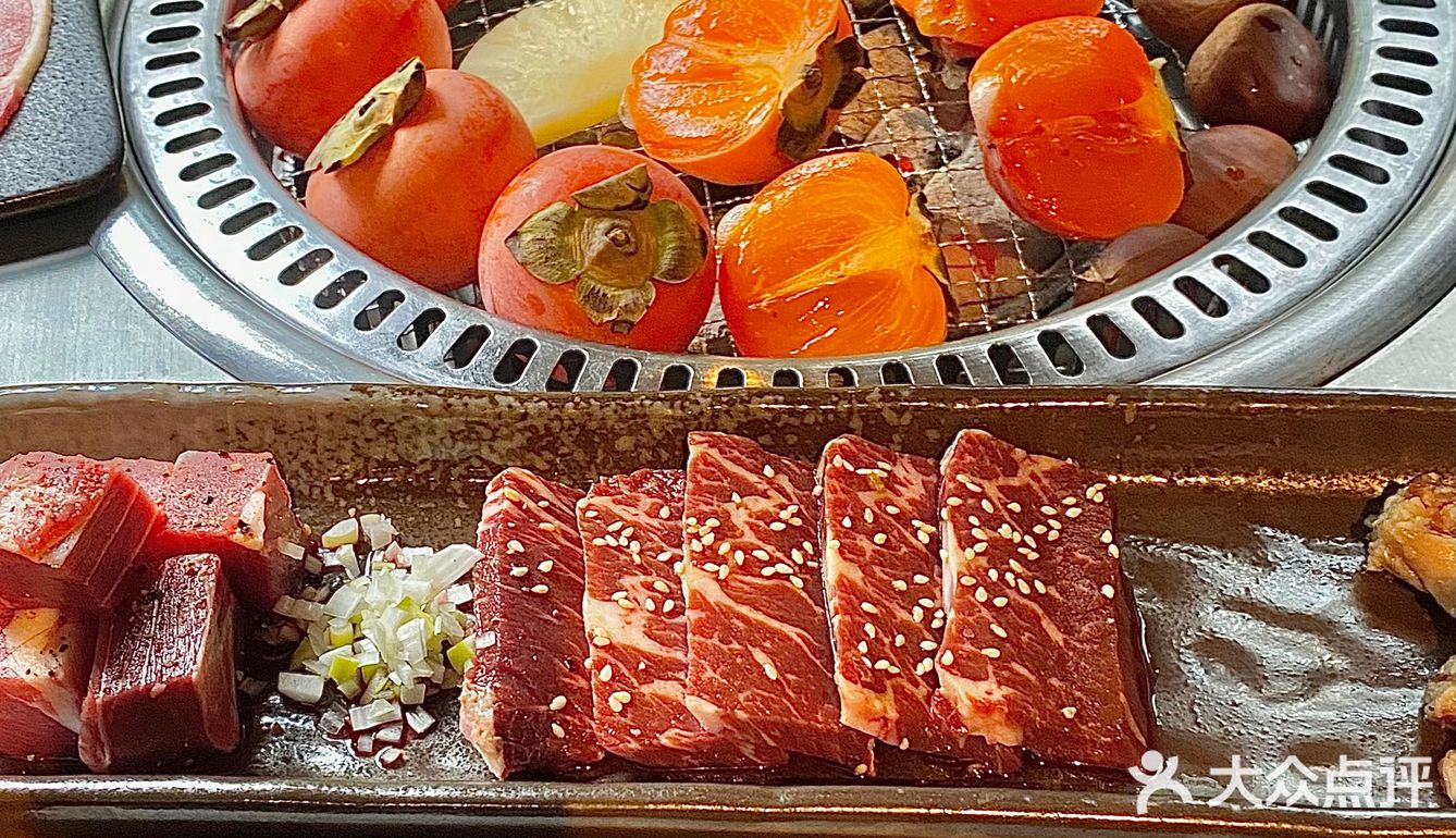 成都万圣节氛围烤肉🎃第一次吃烤柿子