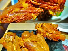 大骨头肉-关东小磨东北菜(上海长风大悦城店)