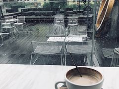 -UNI UNI(环亚凯瑟琳店)