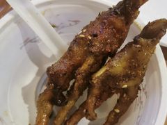 -乐山烧烤·罗田吊锅·小龙虾(航天兴隆国际店)