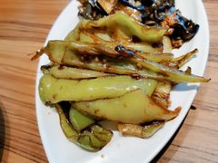 -六泰居·尔滨地标·东北菜(松北店)