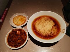 红焖牛肉浇头-松鹤楼面馆(飞州国际广场店)