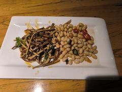 -小三峡食府(西五路店)