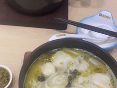 -灵芝妹子海鲜米线(凯德和平广场店)