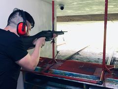 -华连射击俱乐部