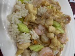 -津鲁园饭店