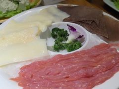 -巴渝瓦肆重庆鲜火锅(宝龙环湖店)