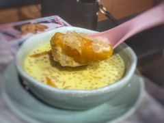 杨枝甘露冰沙-发记甜品(山东街店)