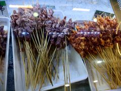 -哈尔滨小酒馆·鲜肉现穿自助烧烤(康新花园店)