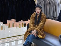 -肃宁华斯国际裘皮城