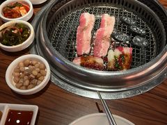 -烧肉一番·新韩式炭火烤肉(大岭山店)