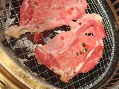 -蚂蚁洞·烤肉大营地(上海静安大悦城店)