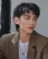 -川和潮人