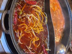 -萍姐火锅·公路夜市(武汉首店)