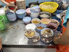 -榮泰米粉湯(Left Shop)