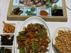-八大碗·地道东北菜(东陵西路店)