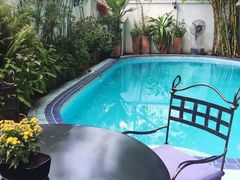 -La Villa French Restaurant