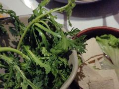 -左庭右院鲜牛肉火锅(金山万达店)