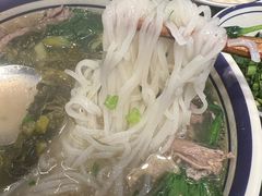 -云阿蛮云南生烫牛肉米线(奉贤路店)