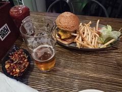 -The BREW·酿餐厅(浦东嘉里大酒店)