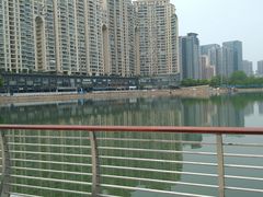 -西北湖绿化广场