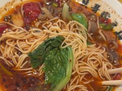 -兵哥豌豆面(雅颂居店)