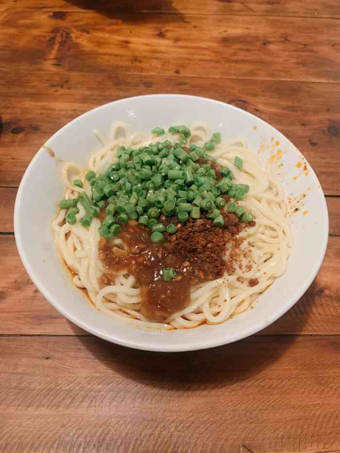 门板儿面-"办完事情,路过这里,正好到饭点,进去看看."-大众点评移动版